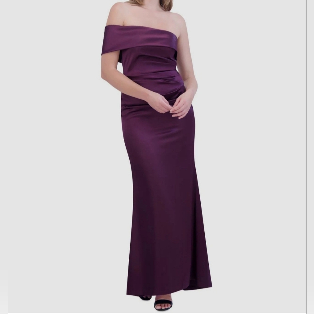 Eliza J Purple Asymmetric Off Shoulder Formal Gown Dress NWT Size 8